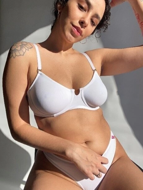 CORPIÑO CON ARO TAZA PREMOLDEADA