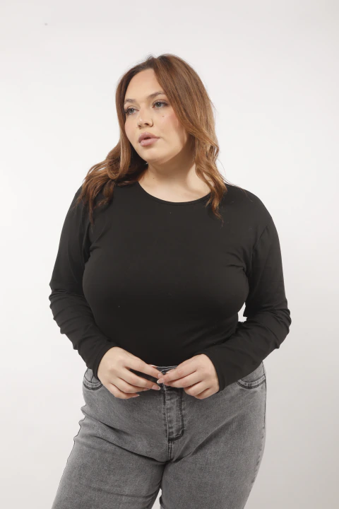 REMERA BASICA MANGA LARGA NEGRA
