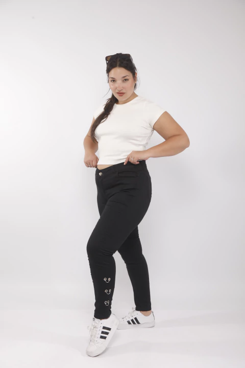 CHUPIN CON ARANDELAS NEGRO - comprar online