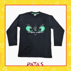 Remera como entrenar a tu dragon- chimuelo