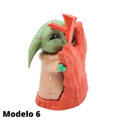 Muñecos Baby yoda coleccionables - comprar online