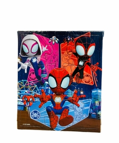 Puzzle de 6 y 9 piezas -spiderman en internet