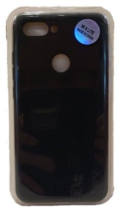 Silicone Case Negra - Xiaomi MI 8 Lite