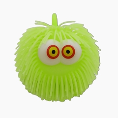 Squishy yoyo con pelos y ojo saltones con luz en internet