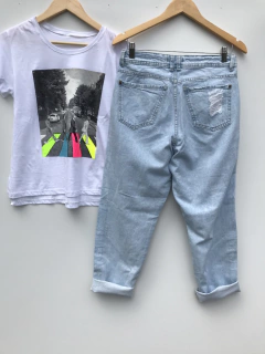 Jean Mon con roturas celeste Acuario - comprar online