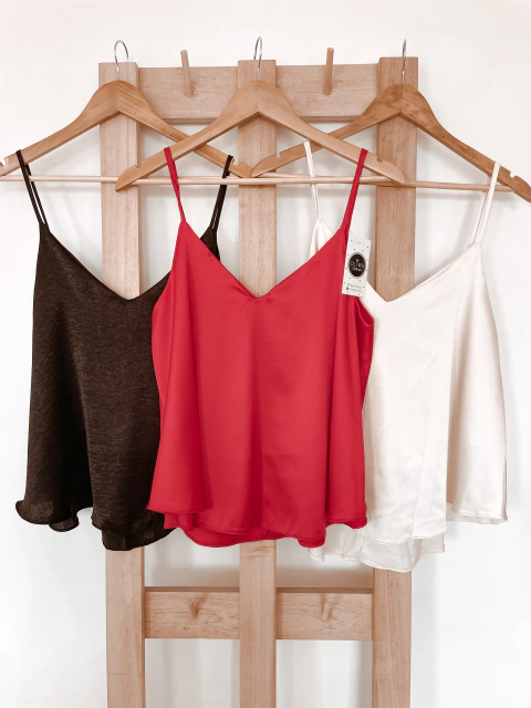 Musculosa lencera de saten