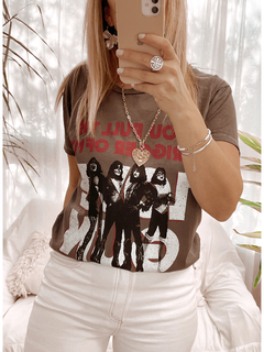 Remera Kiss