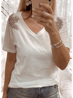 Remera Charretera Osiris - Oliwa Clothes