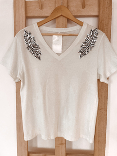 Remera Charretera Pluma en internet