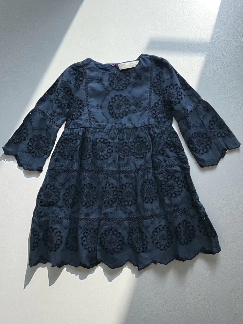 Vestido Broderie ZARA T.5 - comprar online