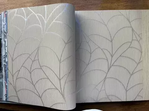Empapelado Vinilico Aura Raya Gris Texturado Lavable Muresco