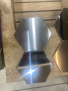 Revestimiento Acero Inox Hexagonal Pisa Combinado Indra en mallas en internet