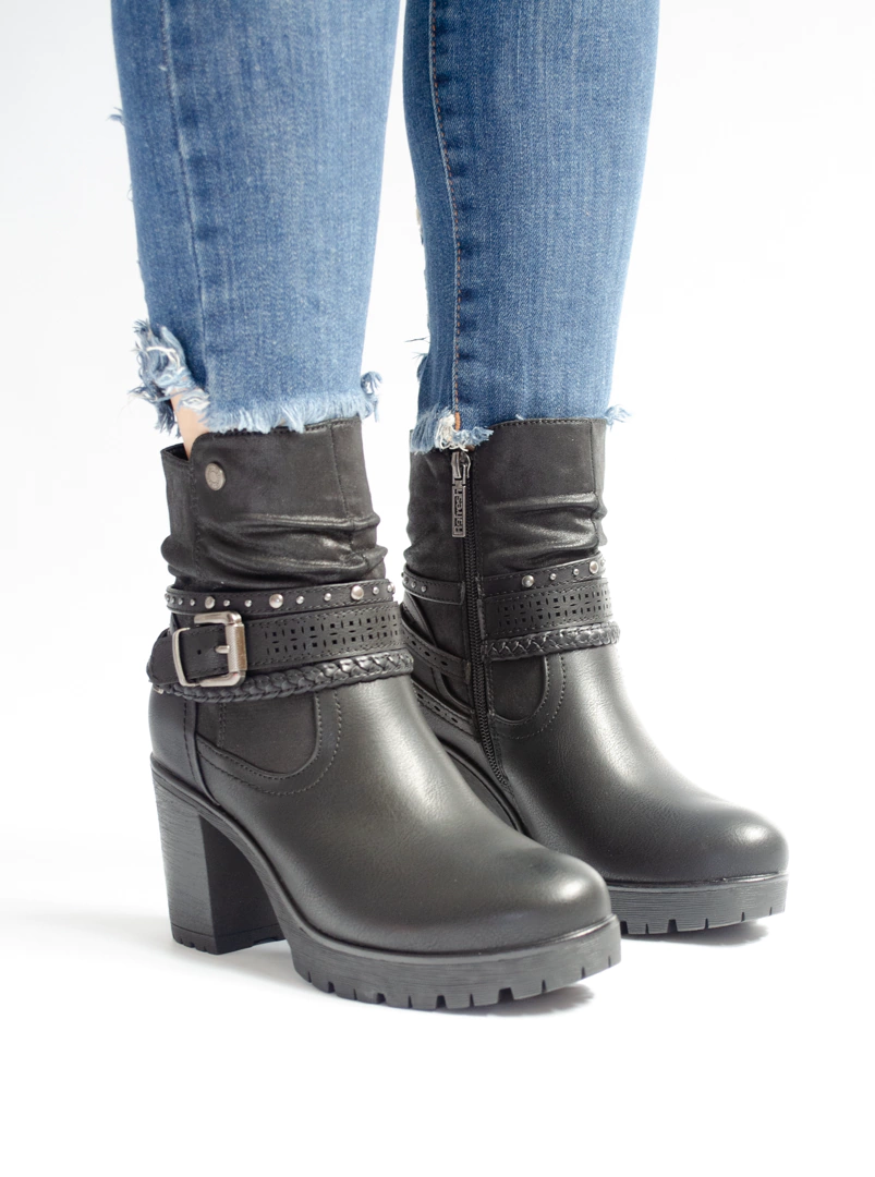 XTI-BOTA 2249