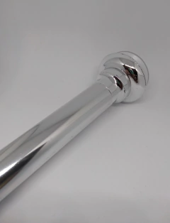 BARRAL EXTENSIBLE ALUMINIO PLATEADO LISO hasta 2 mts. en internet