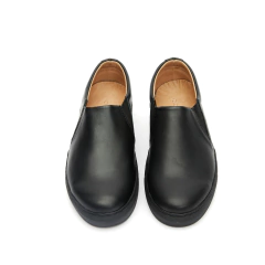 Panchita Milano Total Black en internet