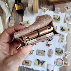 Estuche de cuero Mini Maletín por Via Vee Serie B - Casa Washi