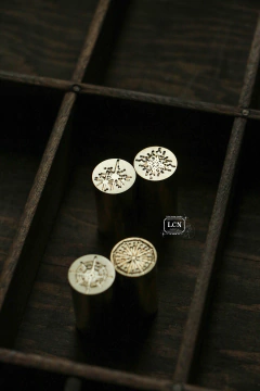 Mini wax seal NEBULA by LCN