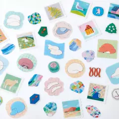 Rollos de stickers transparentes PET SODA con diseños variados de animales y naturaleza en tonos pastel