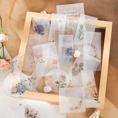 Pack 20 die cuts vellum con foil plata Diffuse Flowers