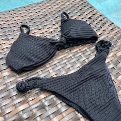 Imagem do Preto - Top Sutiã Nó e Calcinha Frufru