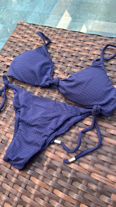 Conjunto Bruna Marinho- Top Nó e Calcinha Laço Fino na internet