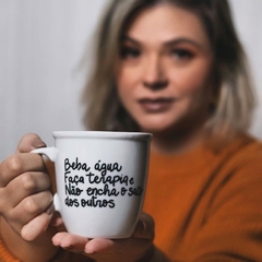 Beba água e faça terapia