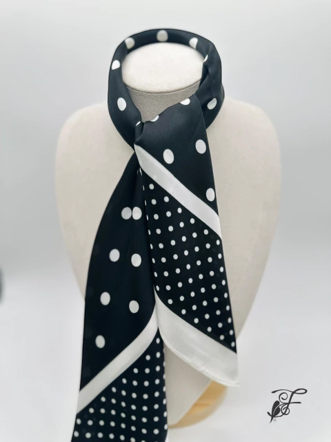 Pañuelo Seda Lunares - comprar online