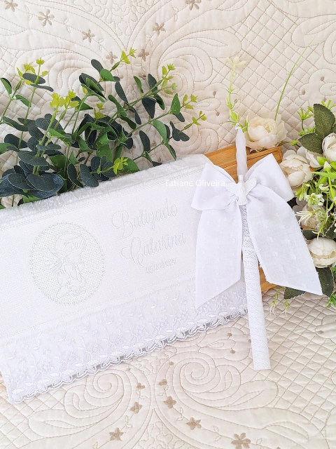 Toalha De Batizado Bordada E Vela Decorada Batizado