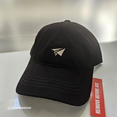 Gorra avion de papel en internet