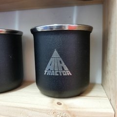 mate acero grabado en internet