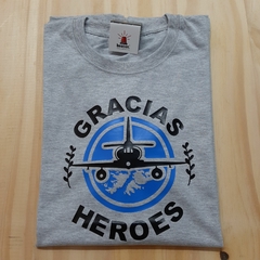 remera heroes A4 - TiendaBeacon