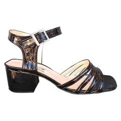 Sandalias de tiritas en Charol Negro Talle 45de Segunda Selección - comprar online
