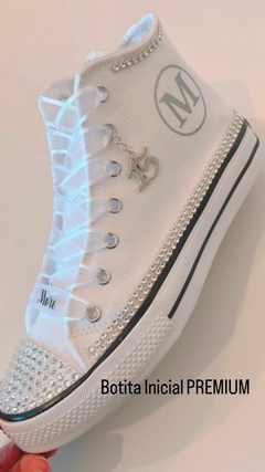 BOTITAS STRASS PREMIUM + SELLO INICIAL + NOMBRE + CADENITA + LED - comprar online