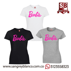 Camiseta Barbie Logo Actual