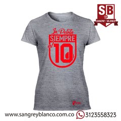 Imagen de Camiseta Mujer La Pelota Siempre Al 10