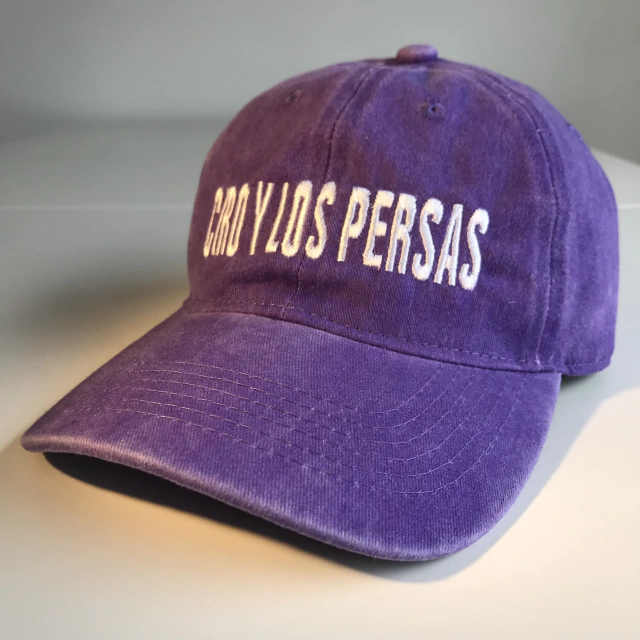 Gorra Cylp violeta de Tienda Persa — imagen 2