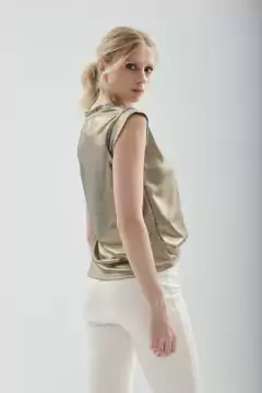 REMERA ASTON - tienda online