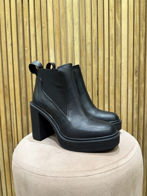 RAISA - comprar online