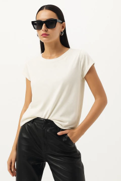 REMERA GIGI ST.MARIE - tienda online