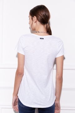 Remera Pluma St. Marie en internet