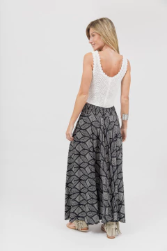 Imagen de Pollera Pantalon Estampado Geometrico en Negro y Crudo