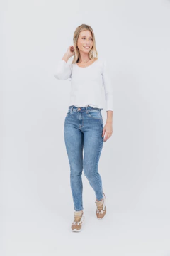 Jean Skinny Raw Azul Desgastado (BB 002) en internet