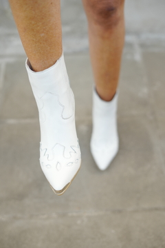 Bota Manhattan White