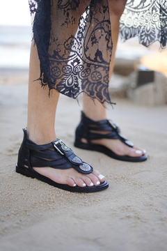 Sandalia Phuket Black - ENTREGA INMEDIATA