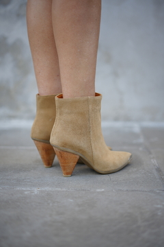 Bota Shangai Camel en internet