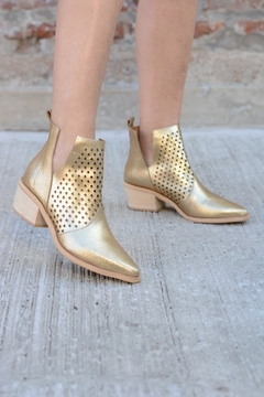 Bota Tahiti Oro - ENTREGA INMEDIATA