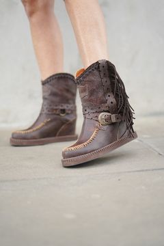 Bota Troya Chock/ Taco Escondido 5,5. cm - Betiana Bertolino