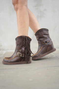 Imagen de Bota Troya Chock/ Taco Escondido 5,5. cm - ENTREGA INMEDIATA