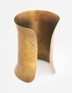 Brazalete Labrado Bronce Viejo en internet