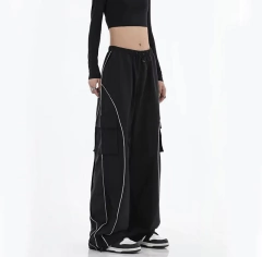 Calça parachute lines on internet